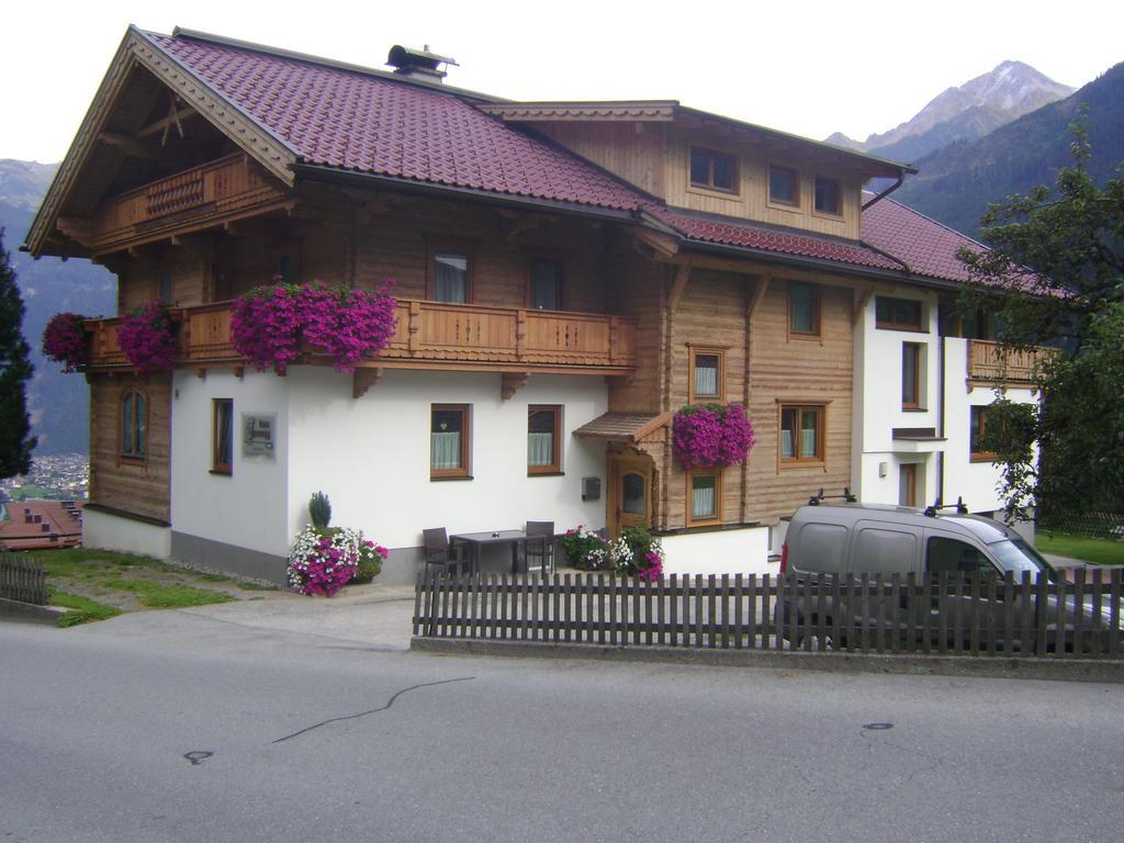 Hotel Haus Sonnegg Finkenberg Exterior foto
