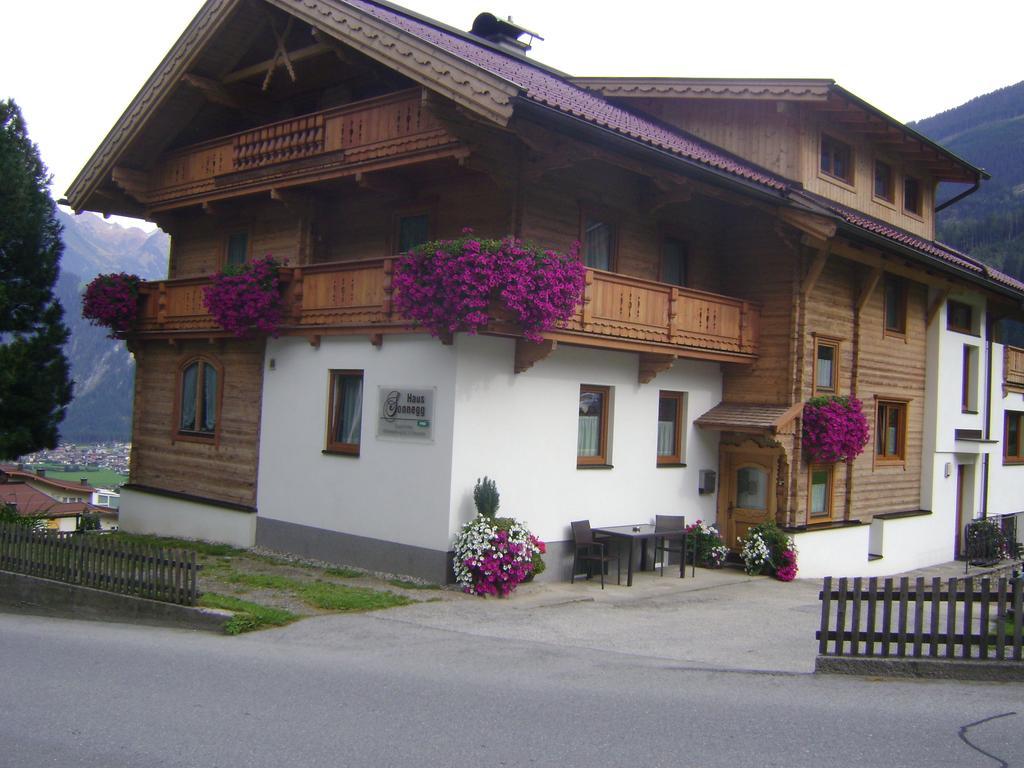 Hotel Haus Sonnegg Finkenberg Exterior foto